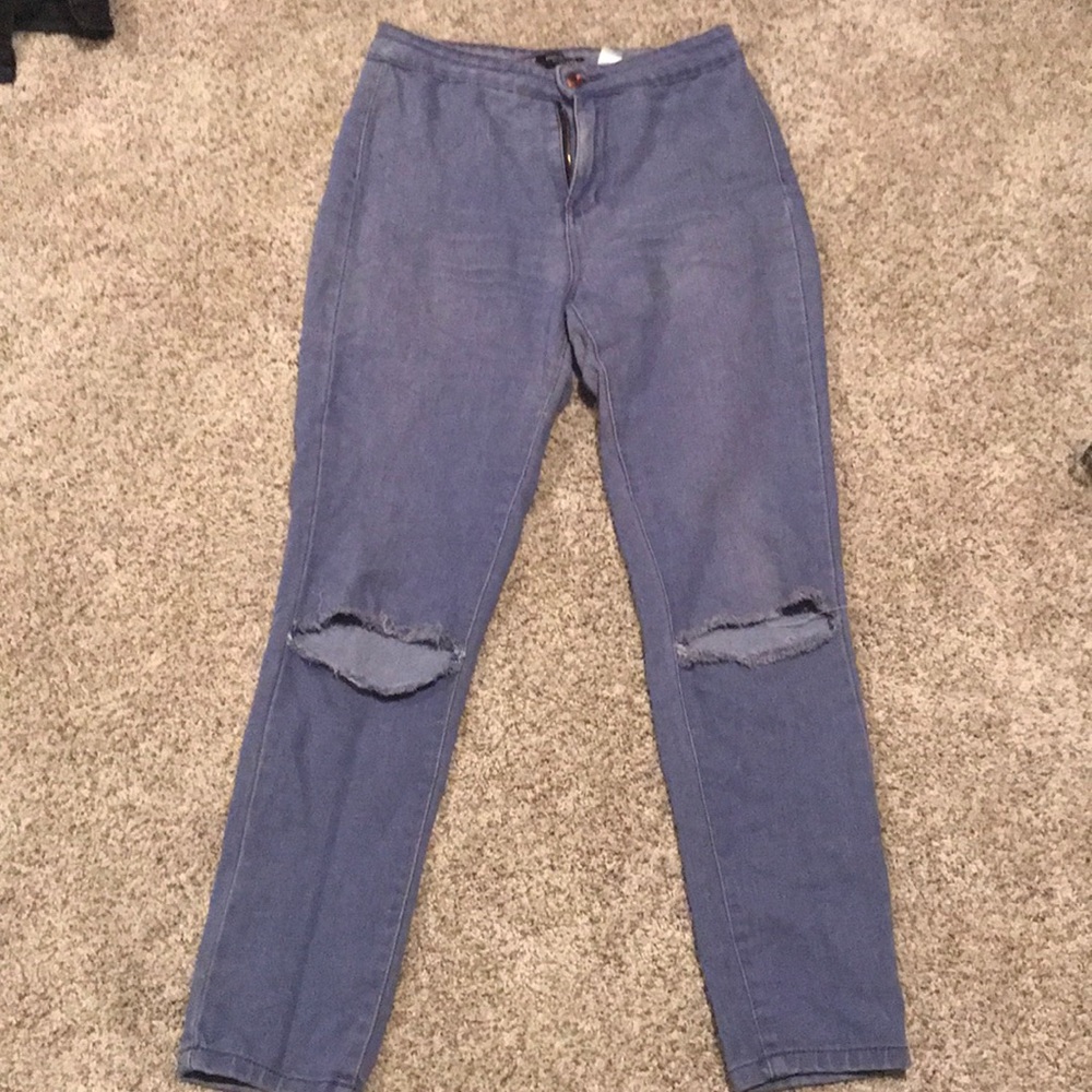 Ripped jeans